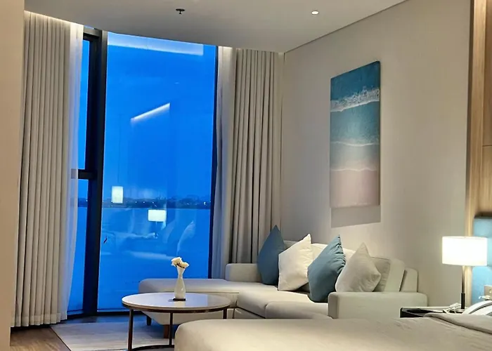 A La Carte Apartment- Sea View Căn hộ Hạ Long